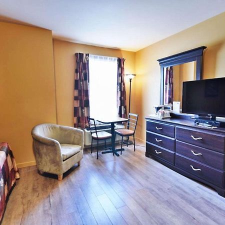 อีโคโน ลอดจ์ Hotel Cabano ภายนอก รูปภาพ
