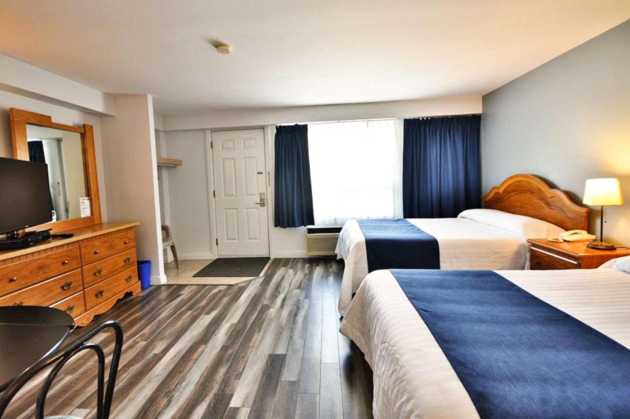 อีโคโน ลอดจ์ Hotel Cabano ภายนอก รูปภาพ